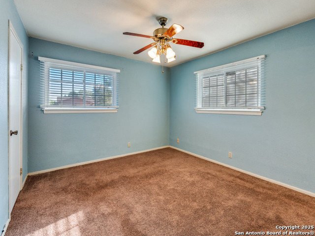 Image 20 of 23 For 7626 Meadow Lawn