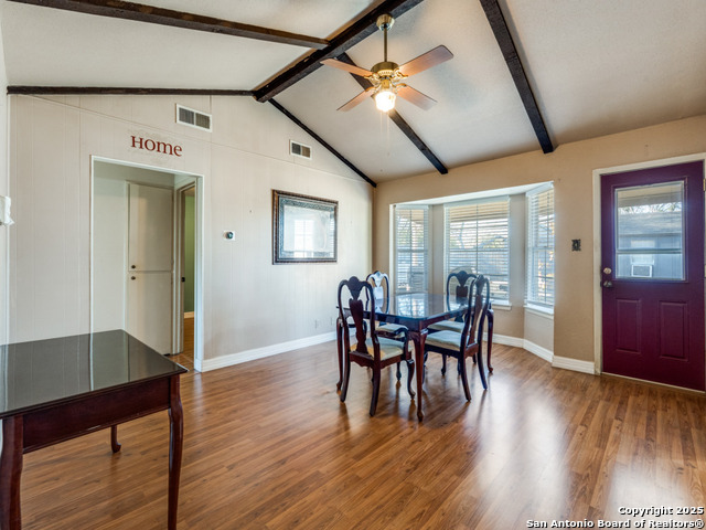 Image 7 of 23 For 7626 Meadow Lawn