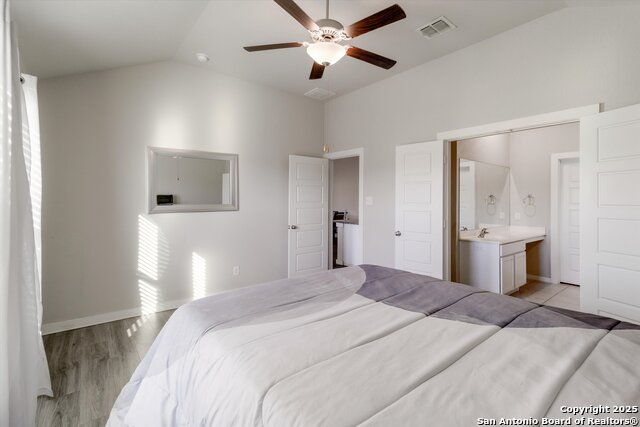 Image 18 of 31 For 7719 Blue Gulf Dr