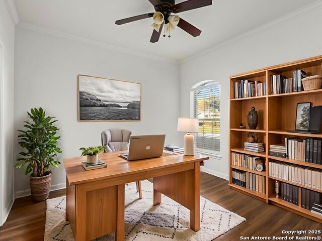 Image 16 of 42 For 837 Lakeview