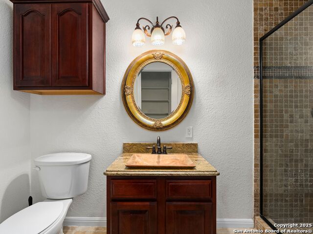 Image 17 of 42 For 837 Lakeview