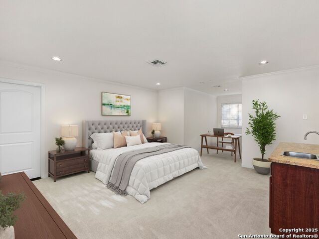 Image 18 of 42 For 837 Lakeview