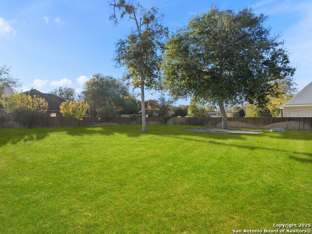 Image 36 of 42 For 837 Lakeview