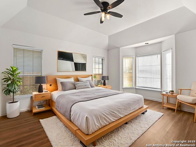 Image 5 of 42 For 837 Lakeview