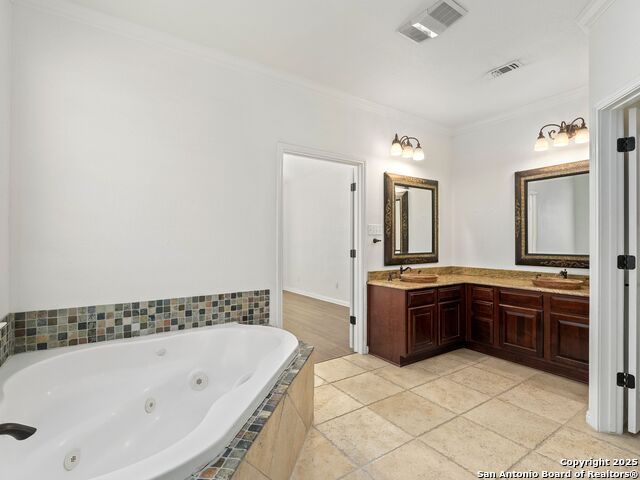 Image 6 of 42 For 837 Lakeview