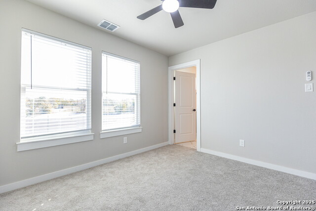 Image 21 of 26 For 327 Bee 102