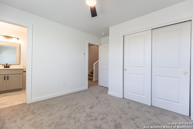 Image 19 of 25 For 327 Bee  201