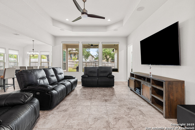 Image 11 of 37 For 320 Rhapsody