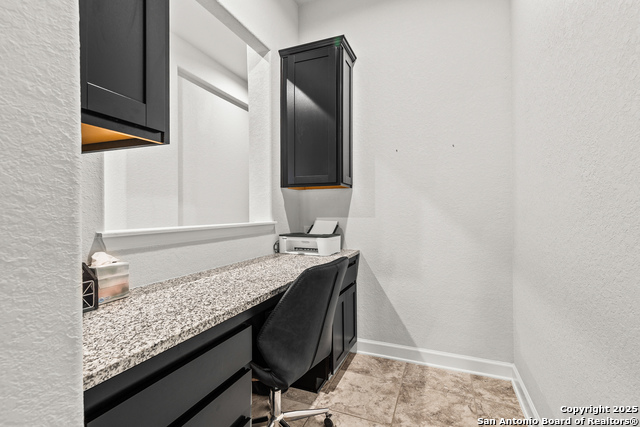 Image 27 of 37 For 320 Rhapsody