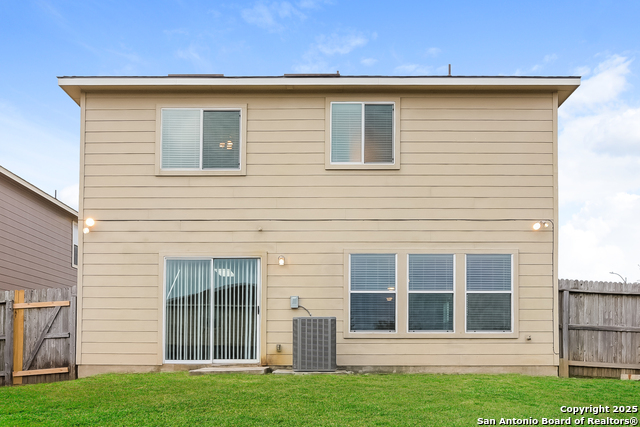 Image 15 of 17 For 13019 Strada Privata