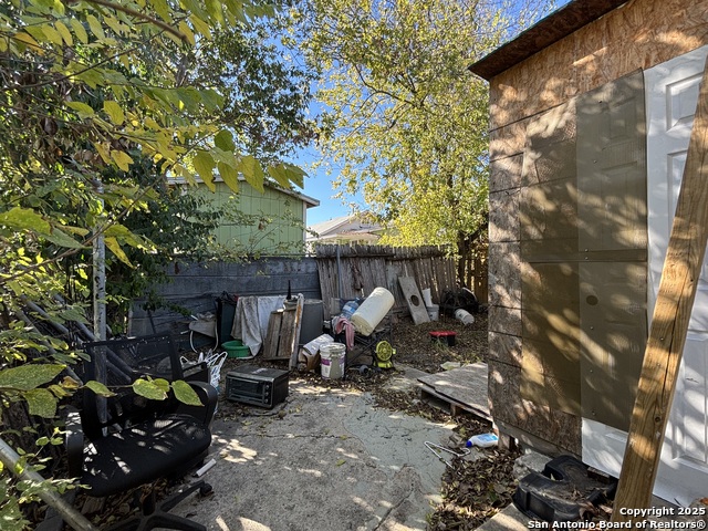 Image 7 of 7 For 1708 Montezuma