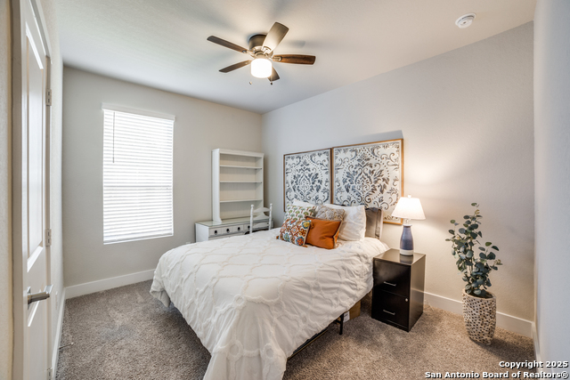 Image 11 of 24 For 8851 Oakland  Unit 14