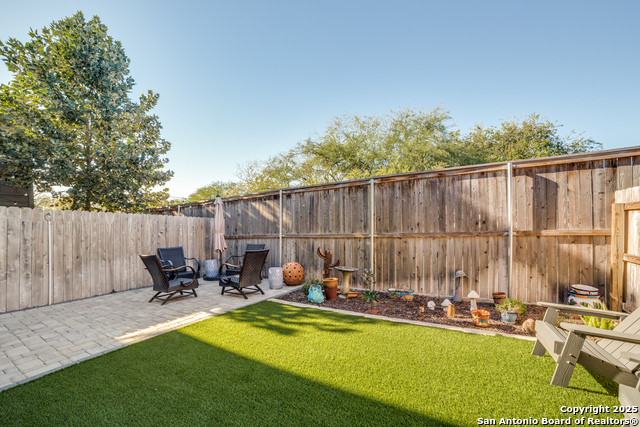 Image 21 of 24 For 8851 Oakland  Unit 14