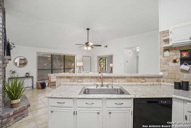 Image 13 of 30 For 7562 Beaver Tree