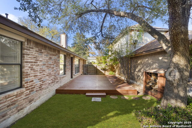 Image 26 of 30 For 7562 Beaver Tree