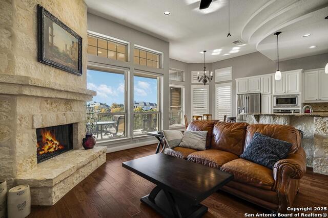 Image 11 of 42 For 106 Hannah Ln