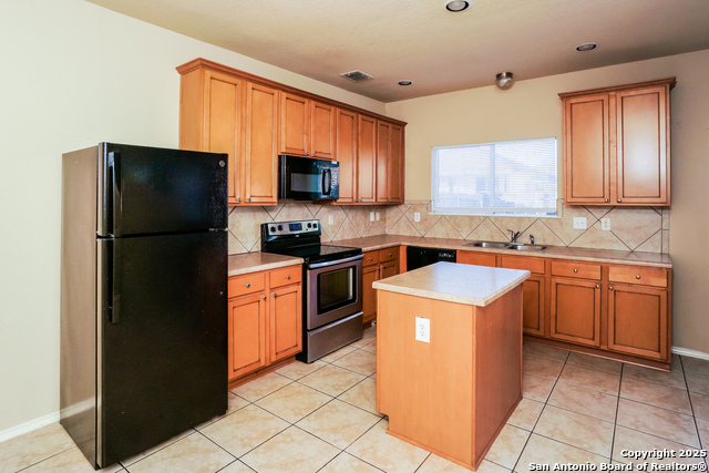 Image 5 of 17 For 3823 Copinsay