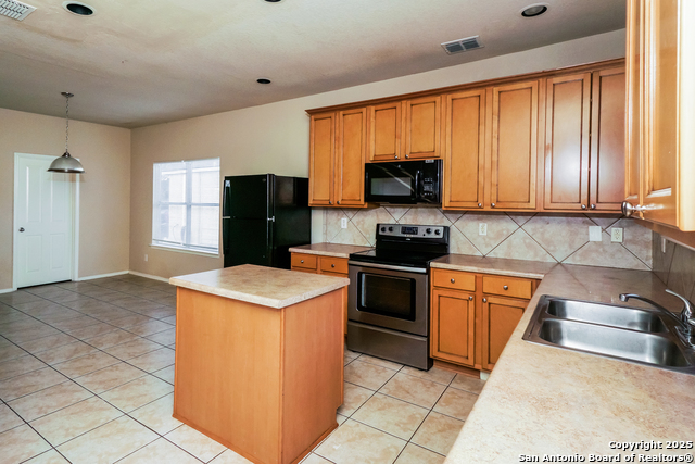 Image 6 of 17 For 3823 Copinsay