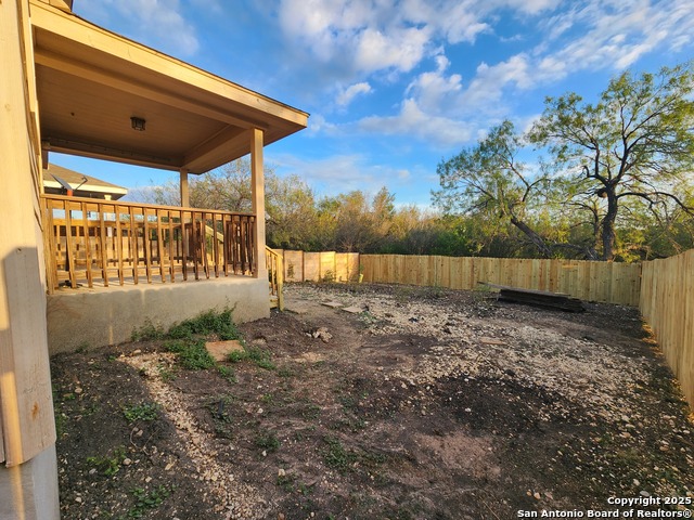 Listing photo id 27 for 7534 Omega Vale