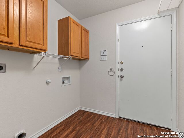 Image 18 of 35 For 102 Lindseys