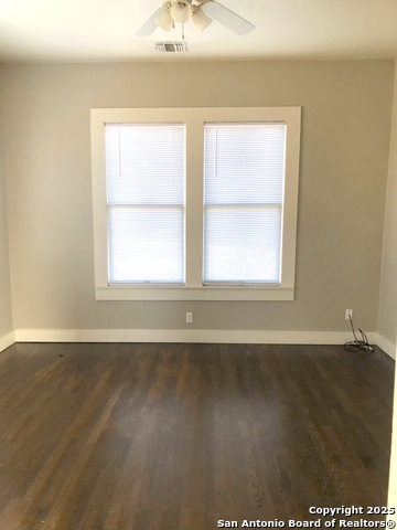 Image 11 of 17 For 119 Idlewilde