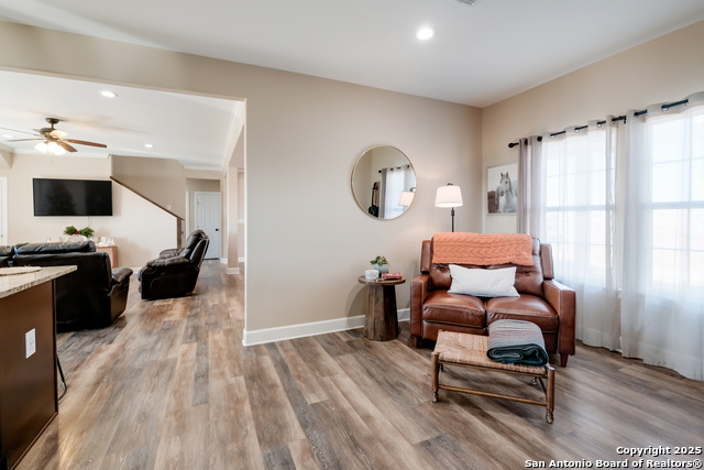 Image 15 of 32 For 659 Thormeyer