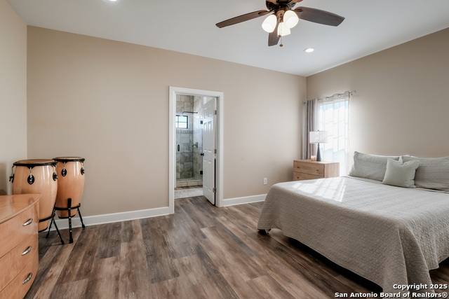 Image 18 of 32 For 659 Thormeyer