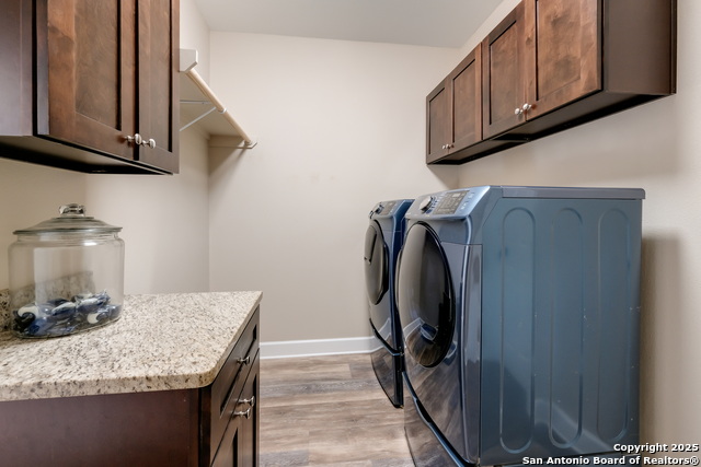 Image 28 of 32 For 659 Thormeyer