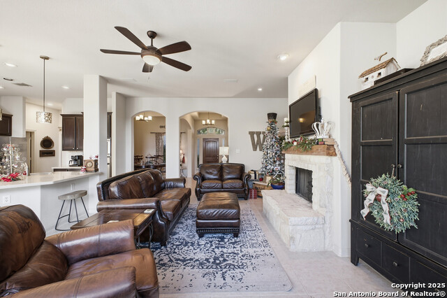 Image 2 of 46 For 25523 River Ranch