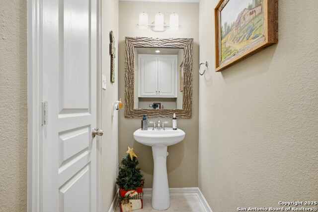 Image 24 of 46 For 25523 River Ranch