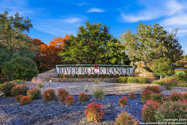 Image 6 of 46 For 25523 River Ranch