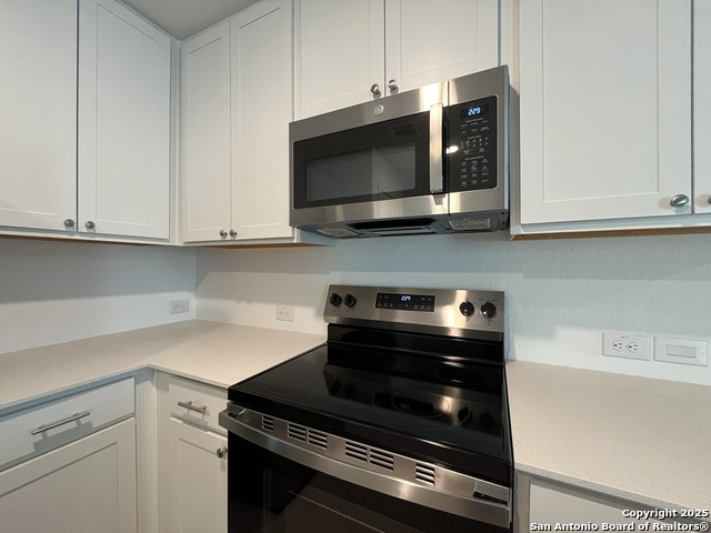 Image 9 of 36 For 534 Chevre Rd.