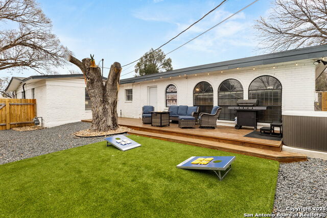 Image 22 of 25 For 607 Redcliff