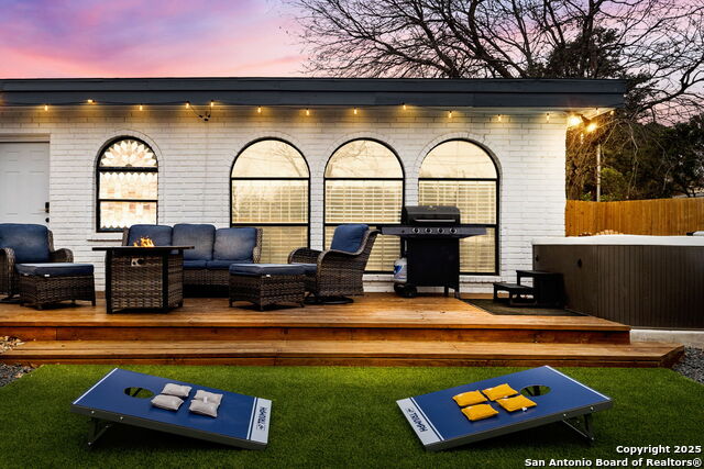 Image 23 of 25 For 607 Redcliff