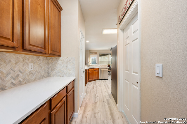 Image 16 of 40 For 10414 Rainbow View