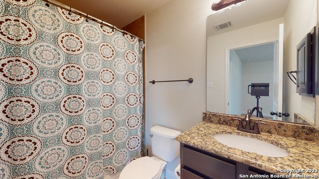 Listing photo id 36 for 632 Perugia  