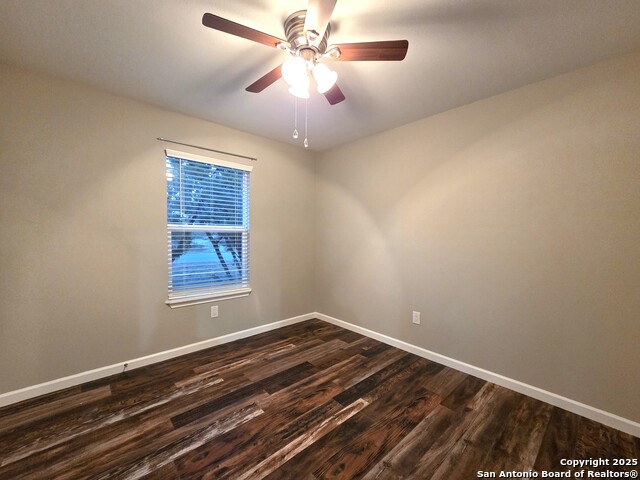 Image 8 of 9 For 408 Clay Ridge