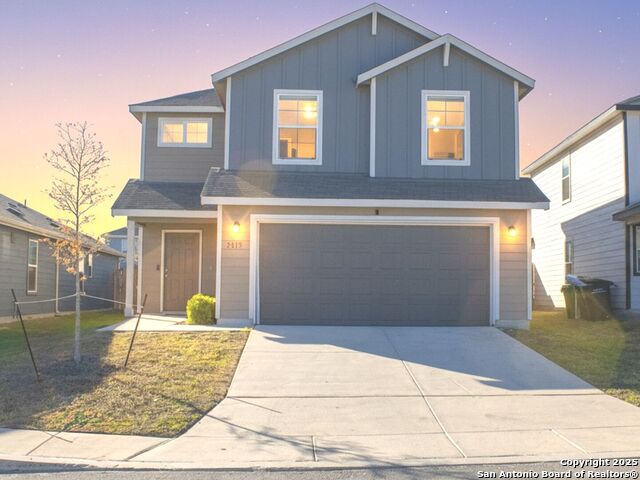 Listing photo id 0 for 5819 Rolling Glen E