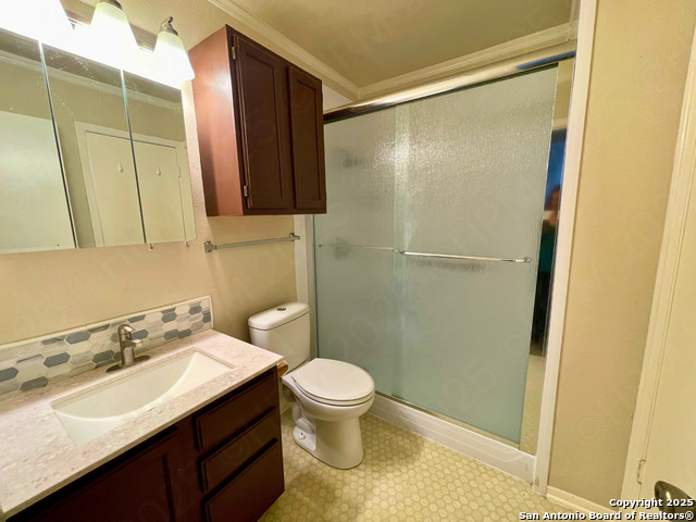 Image 10 of 15 For 9930 Amber Field