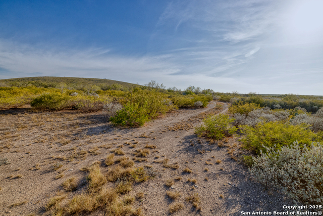 Image 9 of 30 For 8686 Us Highway 90