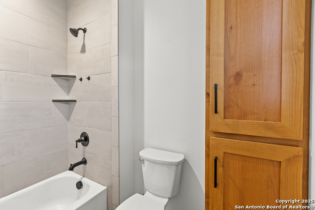 Image 12 of 20 For 1015 Timbercrest