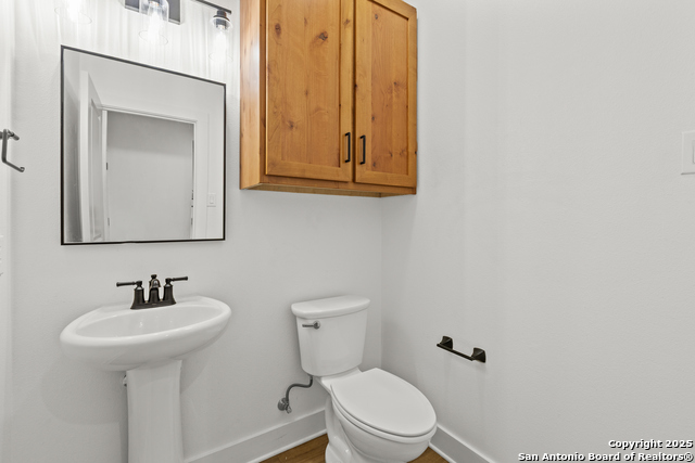 Image 14 of 20 For 1015 Timbercrest