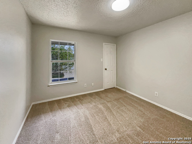 Image 15 of 23 For 7327 Caddington