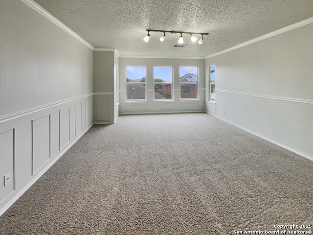 Image 18 of 23 For 7327 Caddington