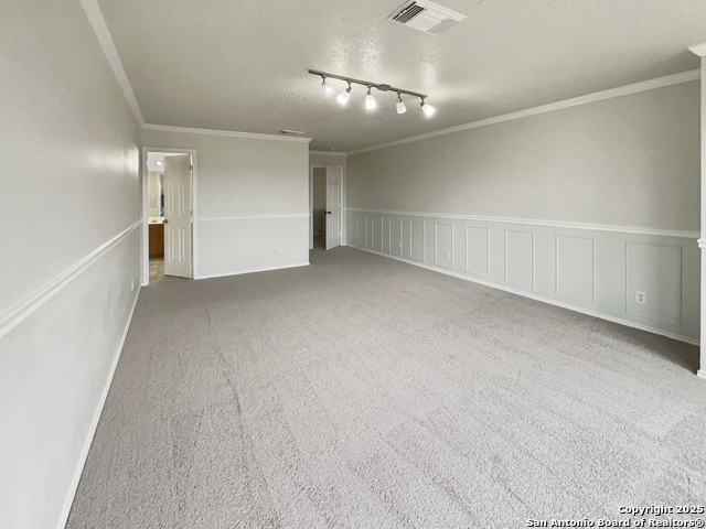 Image 19 of 23 For 7327 Caddington