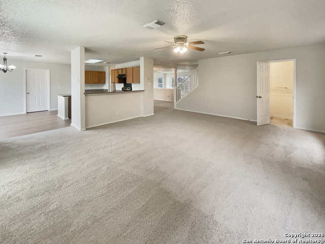 Image 8 of 23 For 7327 Caddington