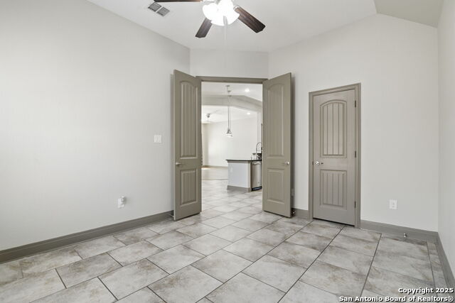 Image 13 of 35 For 904 Turning Stone