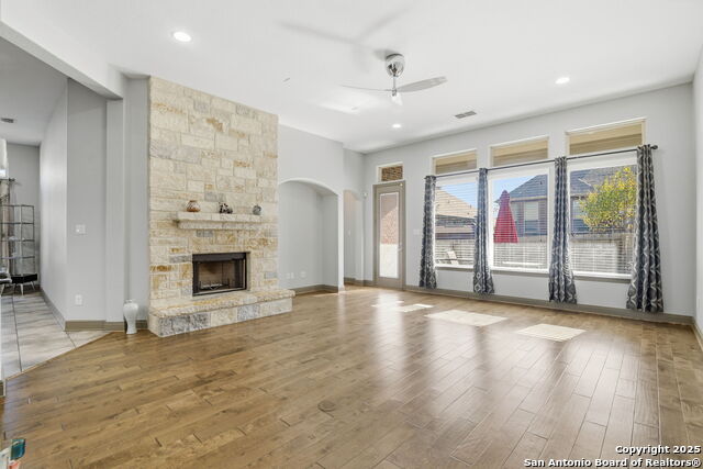 Image 6 of 35 For 904 Turning Stone