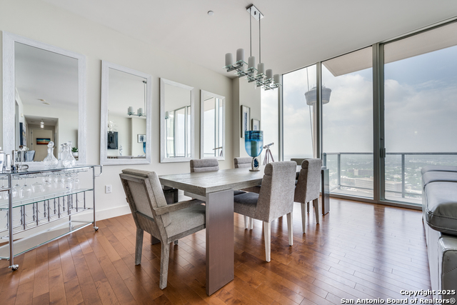 Image 7 of 24 For 610 Market E 2711