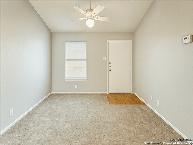 Image 7 of 12 For 515 Humble Ave 106